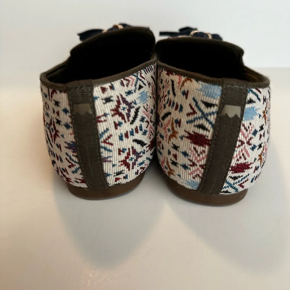 Birdies Women's Starling Loafers Multicolor Patterned Tapestry w/ Tassels size 8 - Picture 7 of 12